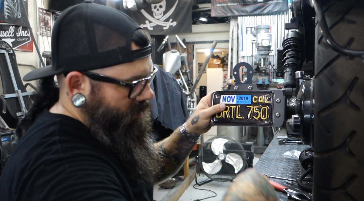 Honda Shadow Phantom Mod  - Episode 2: ­­­­­­­­­­­­Headlight, Tail Light & License Plate Install