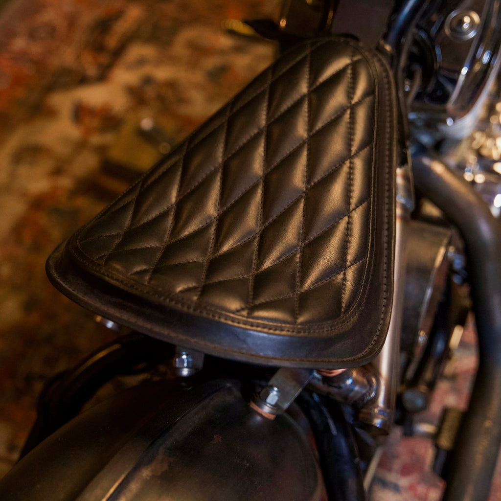 Libritor Mark I - Universal Solo Seat - Black Leather Padded - Diamond Stitch