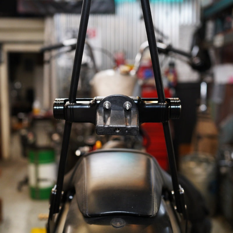 3L Lockable Jerry Can + Sissy Bar Mount